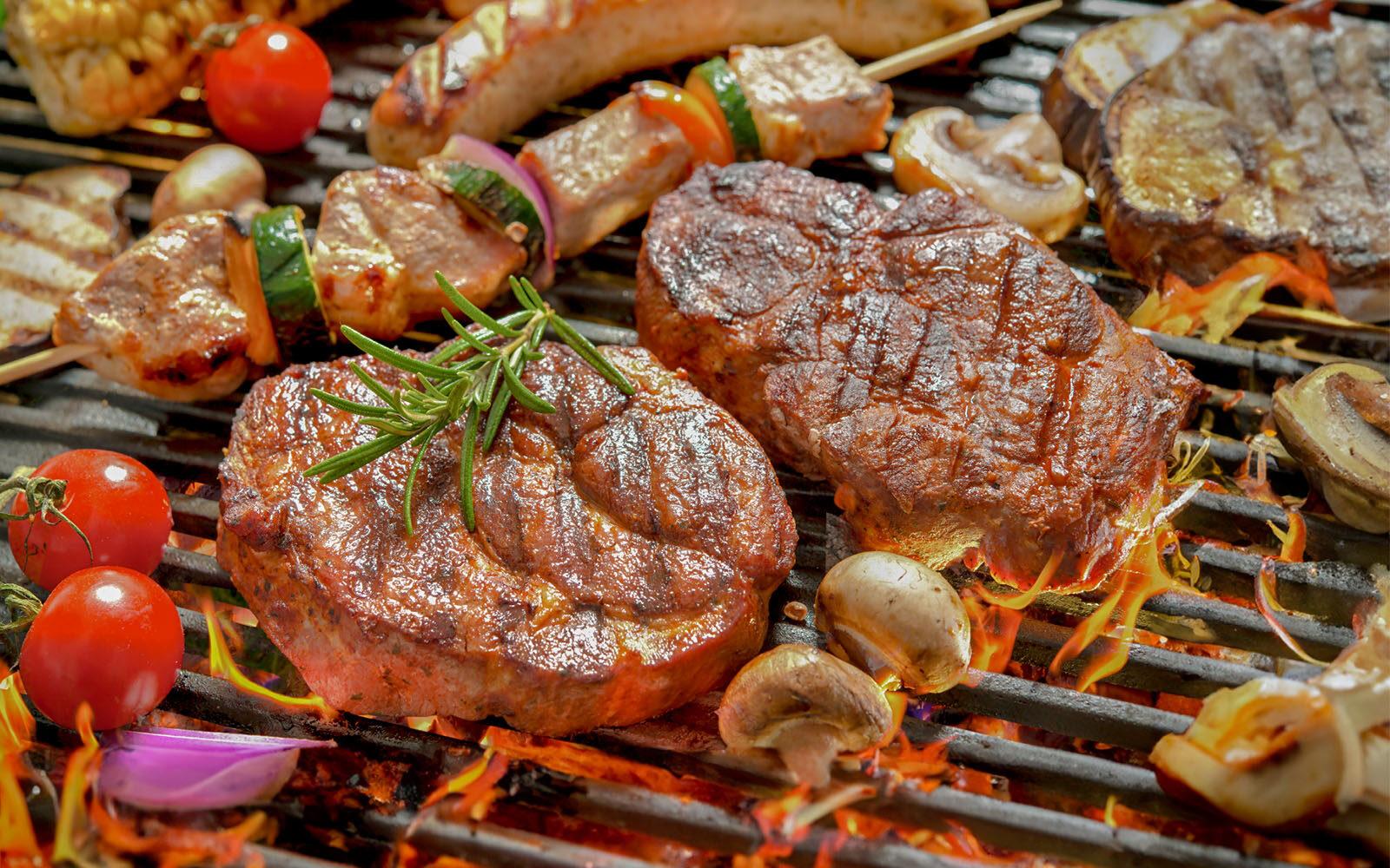 Sizzling BBQ Delights for Meat Lovers