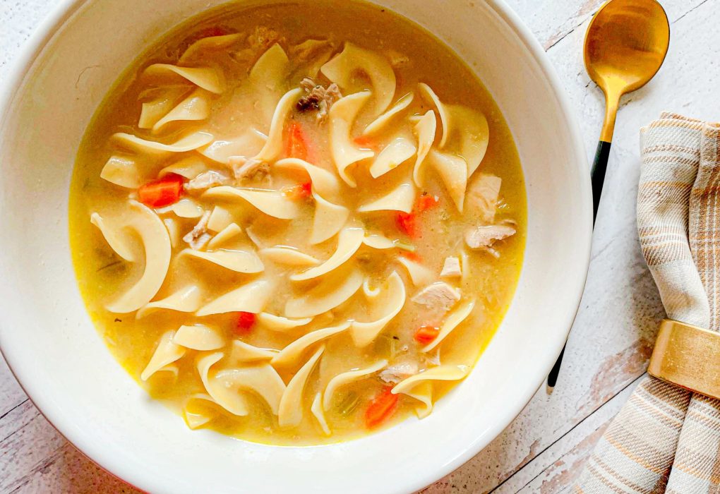 Satisfying Soups: Warm & Wholesome Recipes the Whole Family Will Love