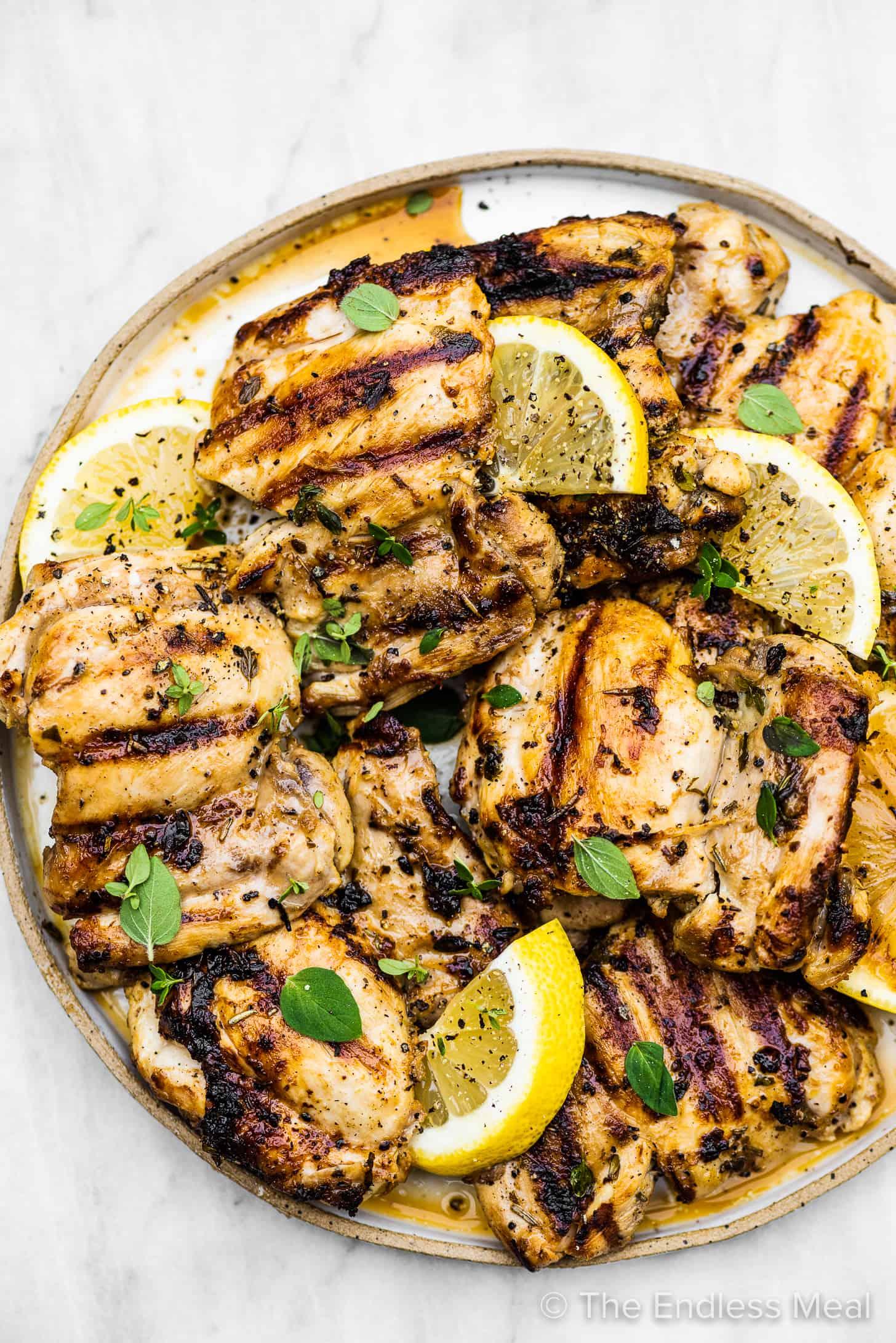 -⁢ One-Pan Lemon ​Garlic Chicken:‌ A Zesty and Satisfying Dinner Option