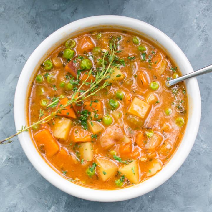 Hearty Vegetable Soup: A Nutritious ⁤and Delicious Family Favorite